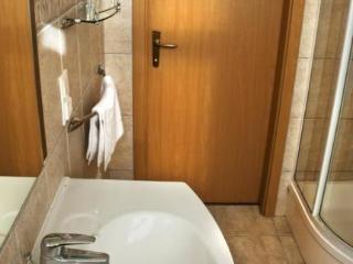 Linovo With Free Parking Hotell Riga Exteriör bild